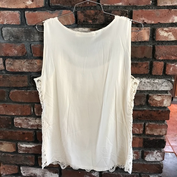 Solitaire lace dress tank - Picture 3 of 5